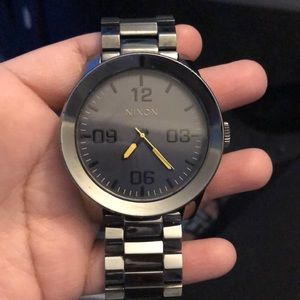 Mens nixon watch